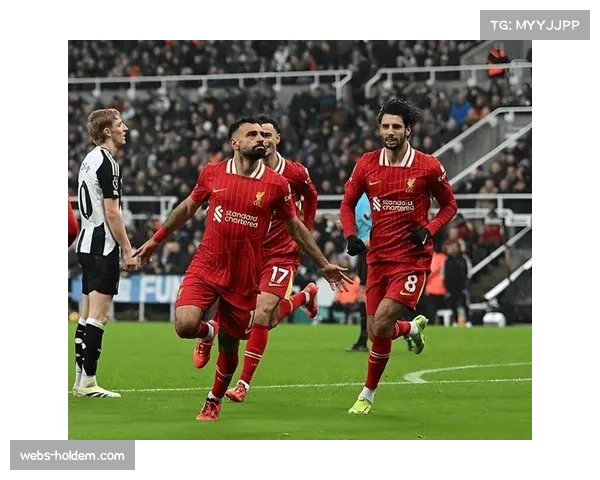 速报:利物浦绝平曼城后,积分榜上阿森纳以净胜球优势登顶 速报:利物浦绝平曼城后,积分榜上阿森纳以净胜球优势登顶